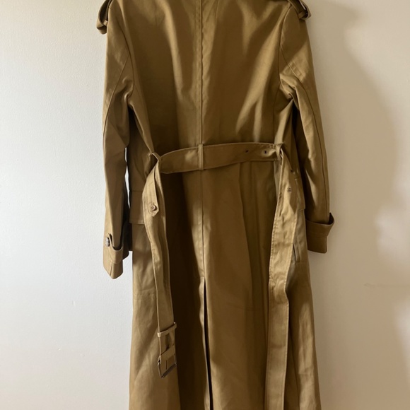 Banana Republic Tan Trench Coat - Picture 3 of 5